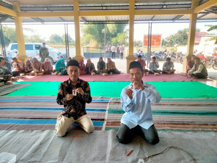 2 Calon Kades Gugul, Tlanakan Pamekasan (Foto: Doc-Karimata.net)